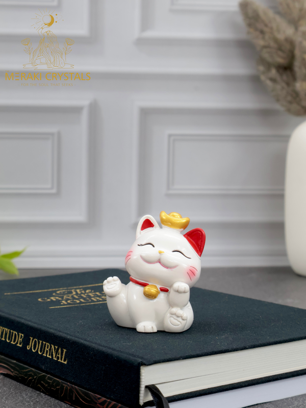 Lucky Cat Statue — The Symbol of Abundance, Good Fortune & Positive Vibrations